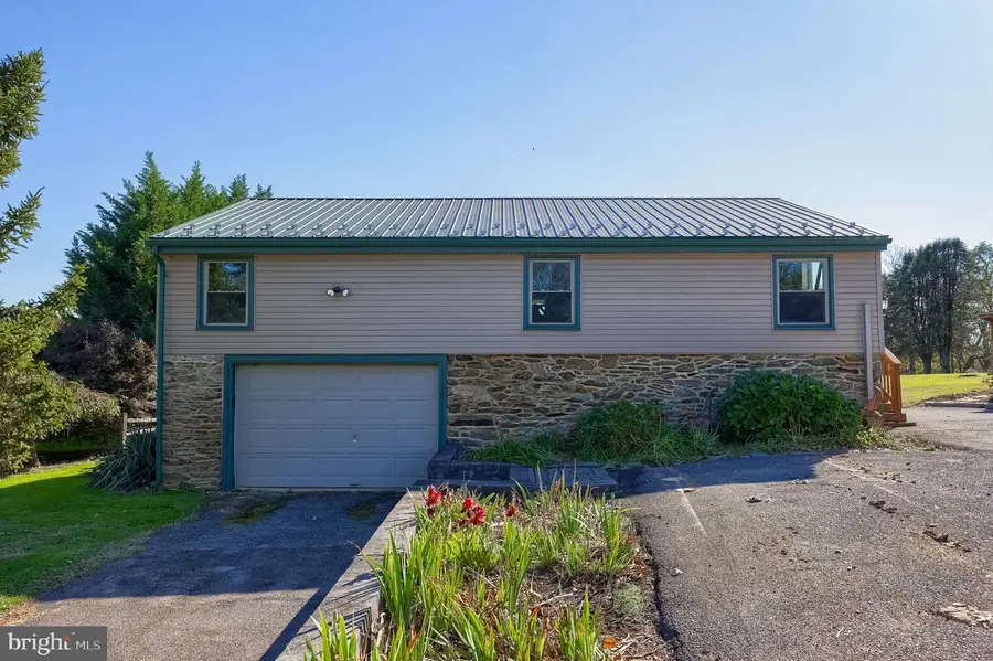 3948 Main St, Conestoga, PA 17516 - #2