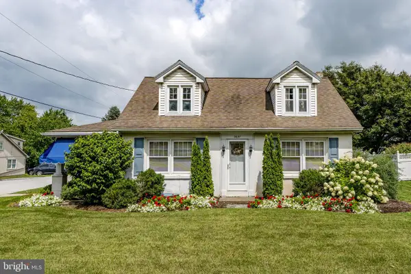 3651 Old Philadelphia Pike, RONKS, PA 17572