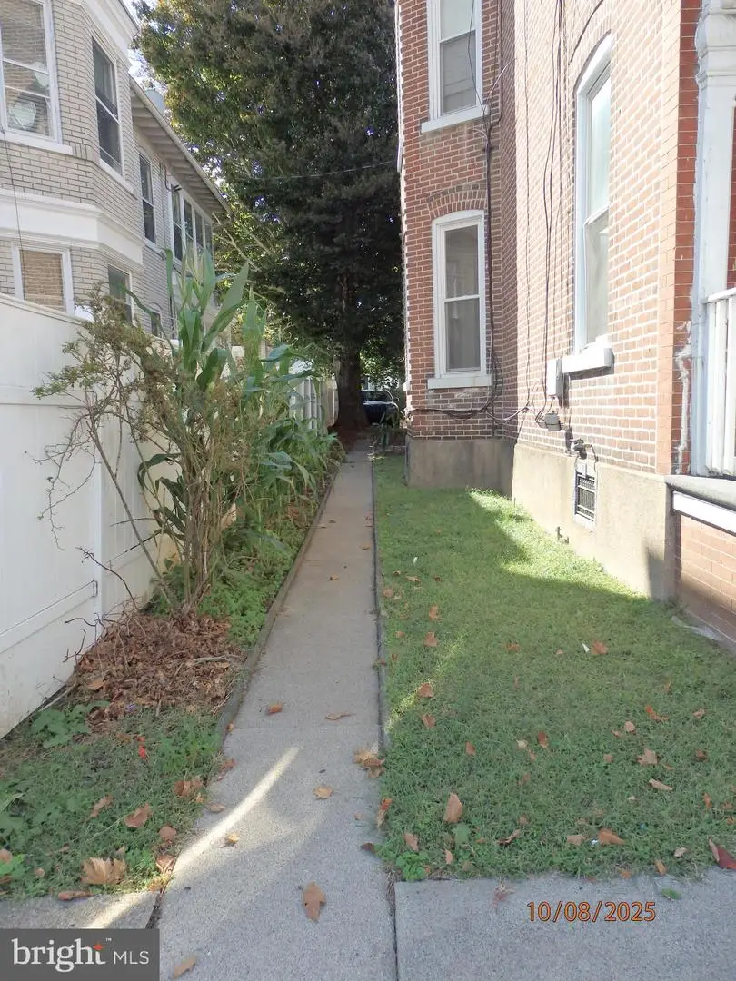 42 N 13th St, Allentown, PA 18102 - Image #2