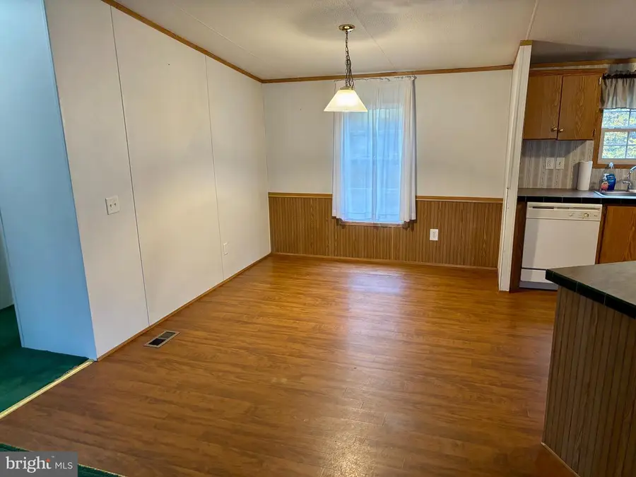 8568 Deer Rd, Slatington, PA 18080 - Image #3