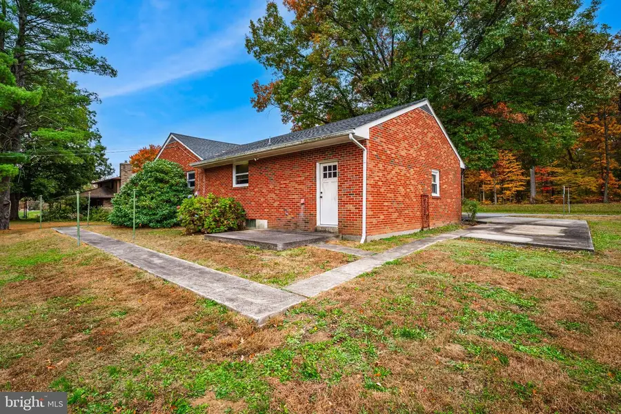 3779 Preston Ln, Center Valley, PA 18034 - Image #3