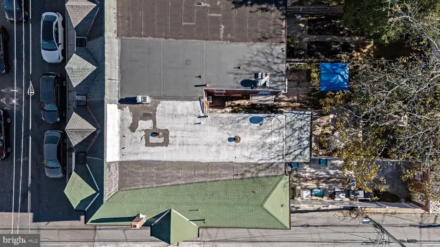 1038 W Green St, Allentown, PA 18102 - Image #2