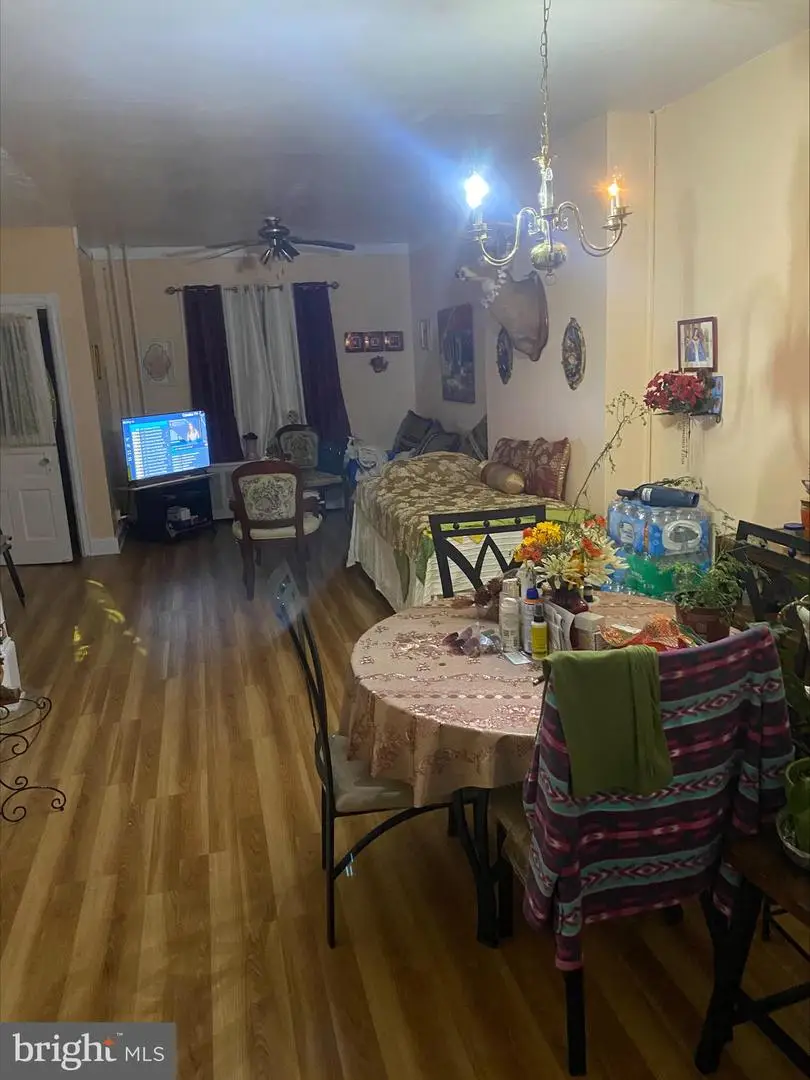 182 W Chew St, Allentown, PA 18102 - Image #2