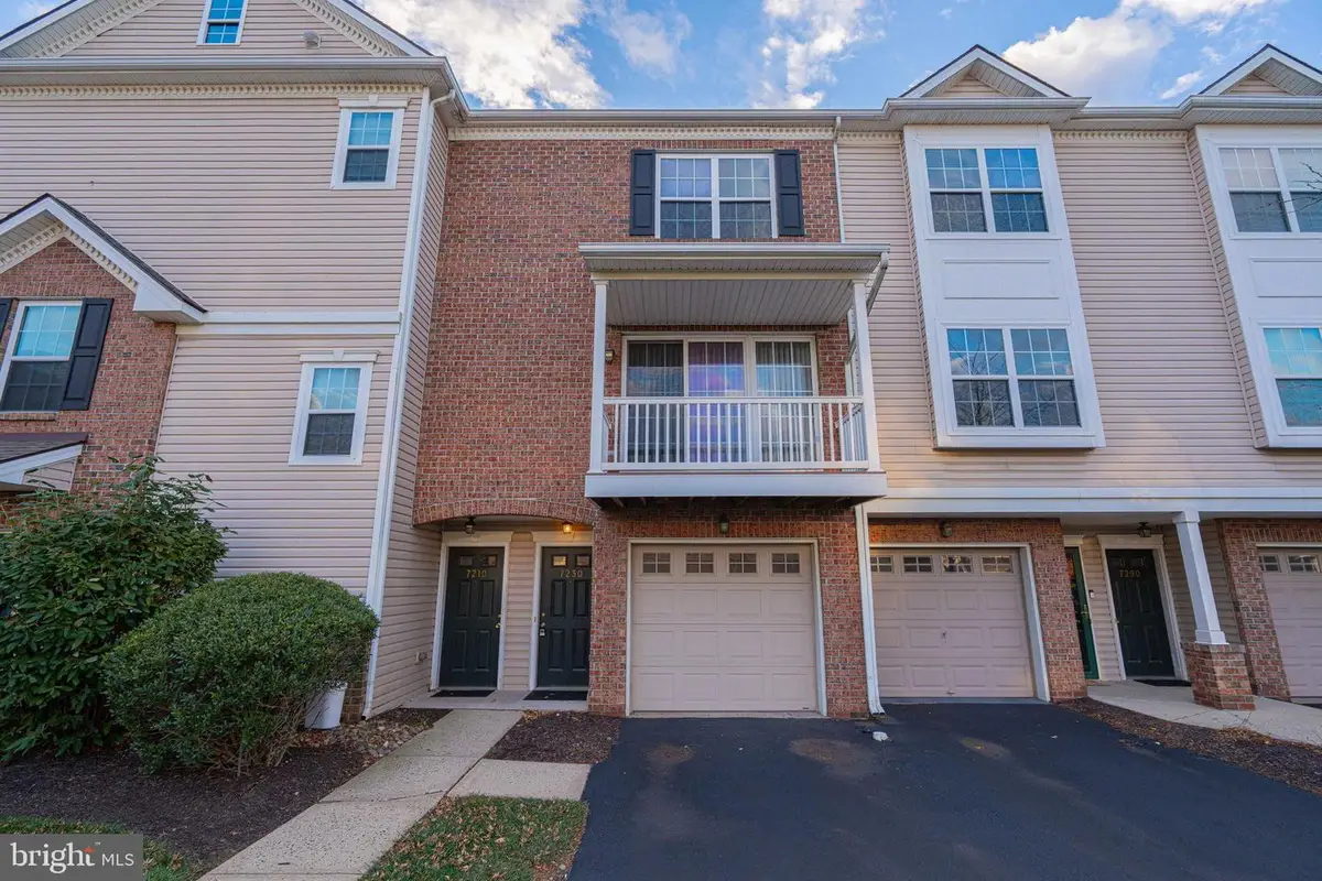 7230 Pioneer Dr, Macungie, PA 18062 - Image #1