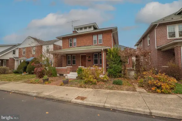 309 N 2nd St, EMMAUS, PA 18049