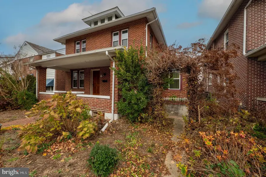 309 N 2nd St, Emmaus, PA 18049 - Image #2