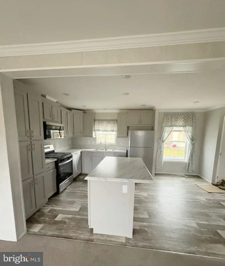 10104 Fernwood Ln, Breinigsville, PA 18031 - Image #1