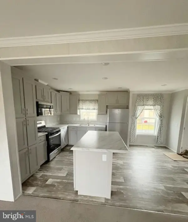 10104 Fernwood Ln, BREINIGSVILLE, PA 18031