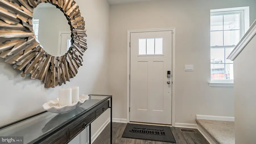 1065 Meadowlark Drive, Fogelsville, PA 18051 - Image #2