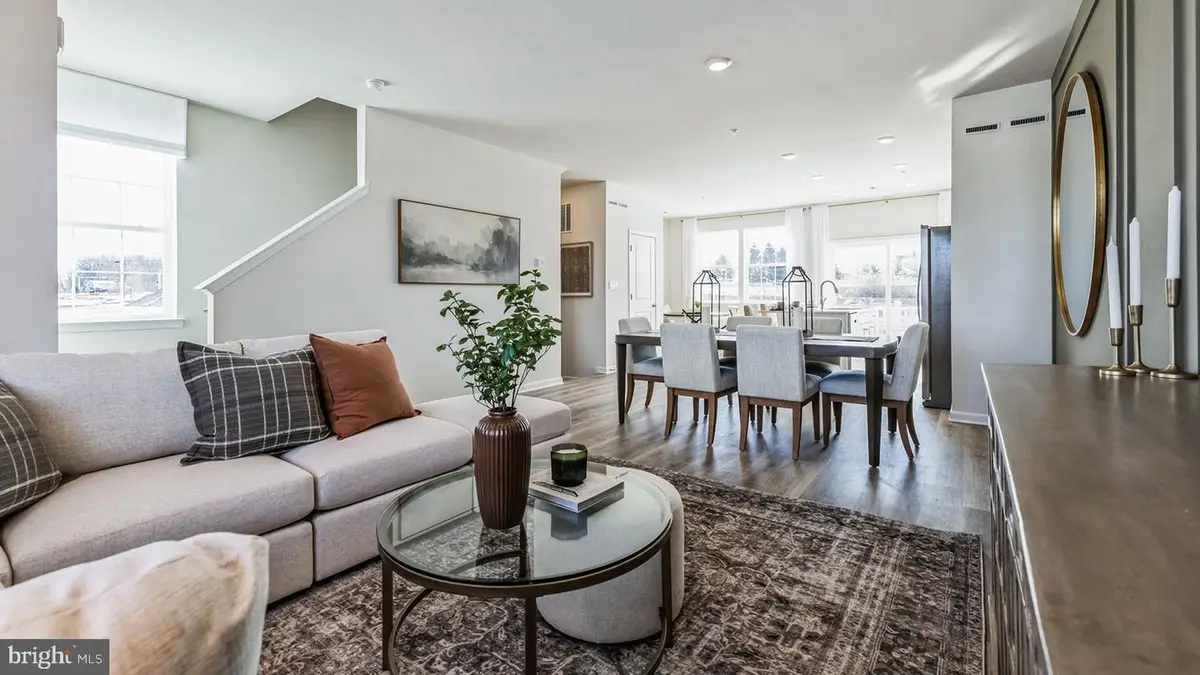 8213 Alexander Ct, Breinigsville, PA 18031 - Image #1