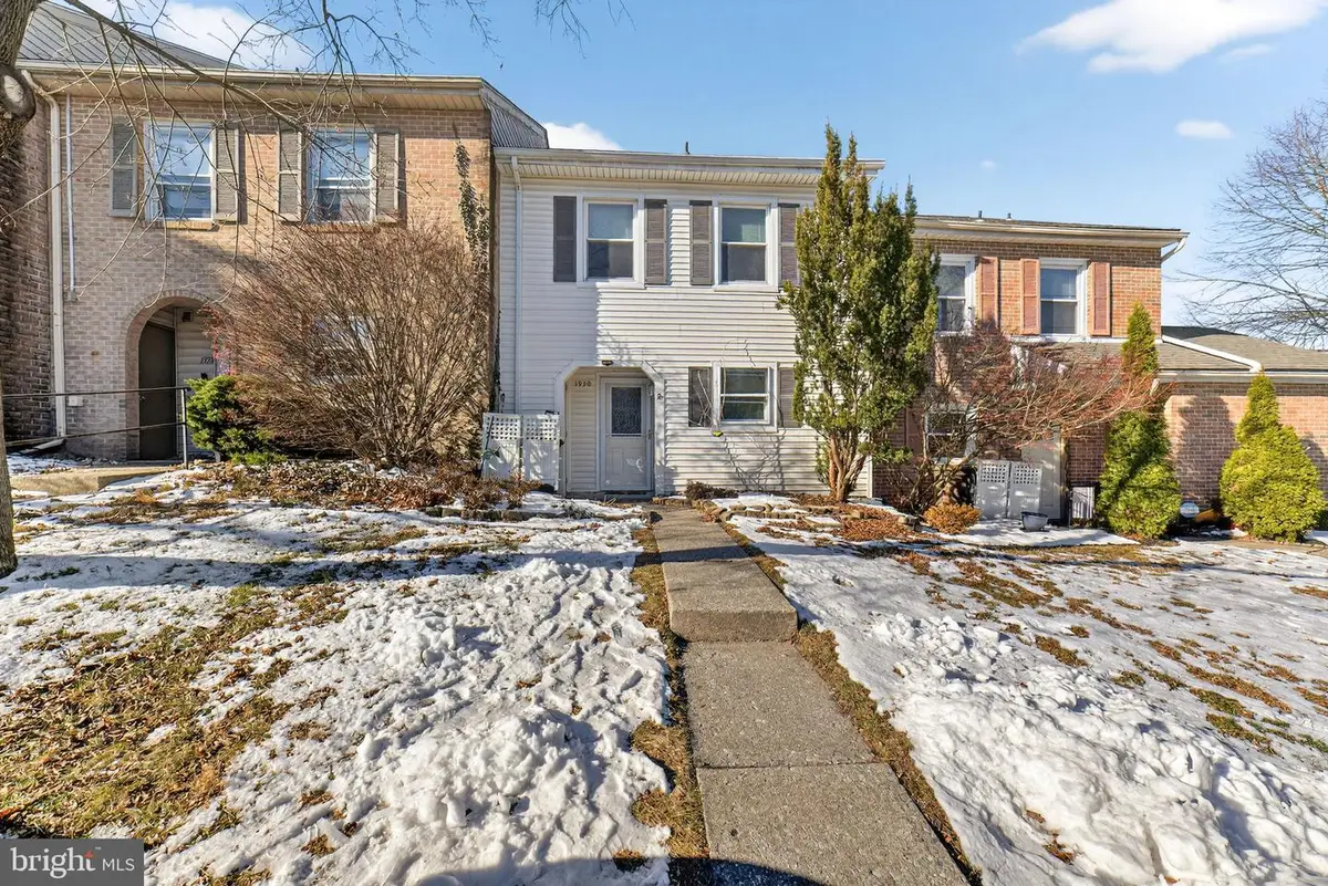 1930 Cricklewood Cv, Fogelsville, PA 18051 - Image #1