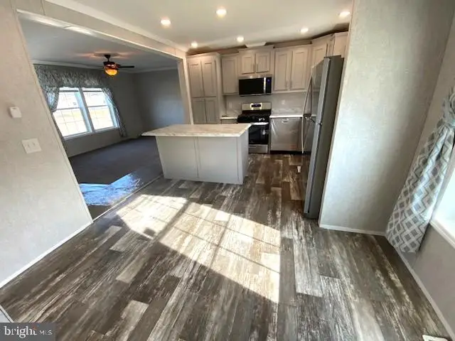 10104 Fernwood Ln, Breinigsville, PA 18031 - Image #3