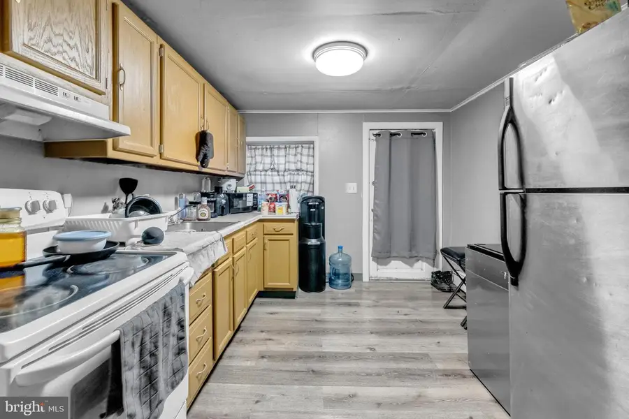 423 N Hall St, Allentown, PA 18102 - Image #3