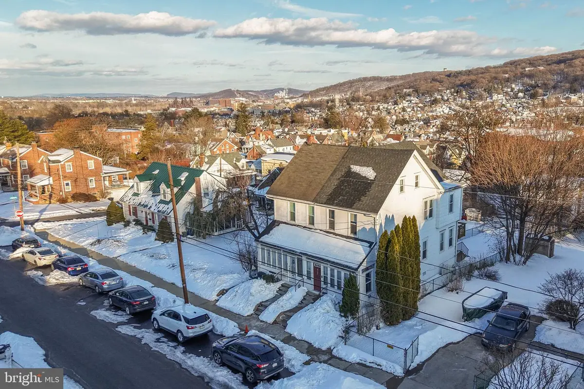 1014 Jeter Ave, Bethlehem, PA 18015 - #1