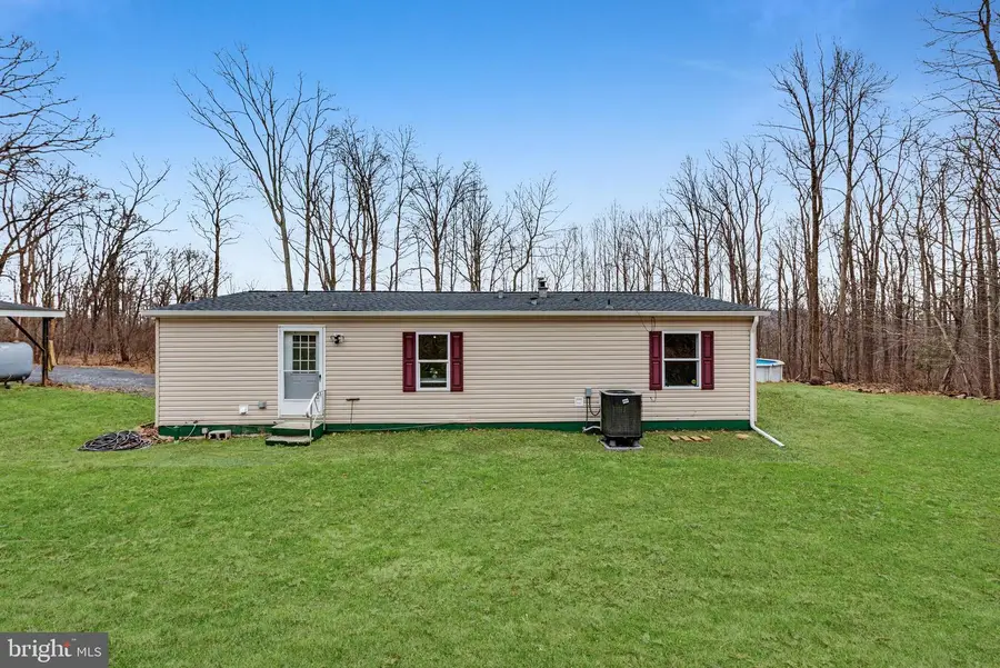 7894 Leaser Rd, Kempton, PA 19529 - #2