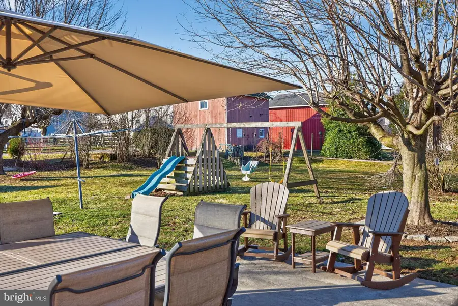 226 W Front St, Alburtis, PA 18011 - #3