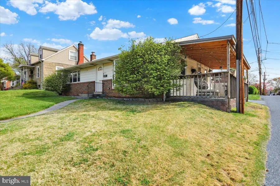 815 N 22nd St, Allentown, PA 18104 - #3