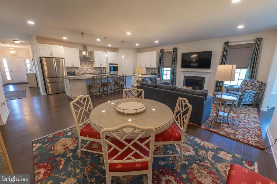 4085 Eveningstar Rd, Emmaus, PA 18049 - #3