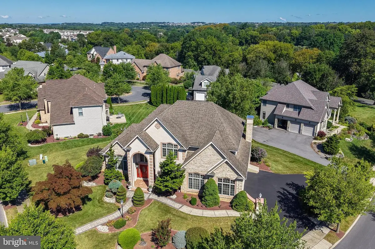 19 Spring Wood Dr, Allentown, PA 18104 - #1