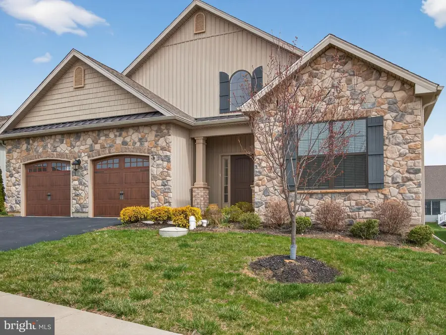 4109 Eveningstar Rd, Emmaus, PA 18049 - #2