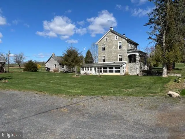 7610 Saegersville Rd, Slatington, PA 18080 - #3