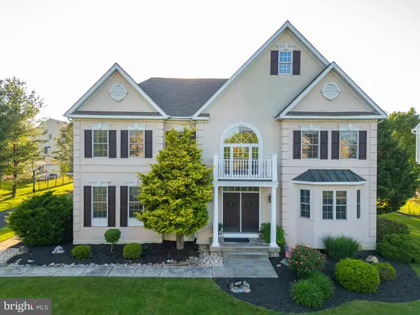 3423 Courtney Dr, CENTER VALLEY, PA 18034