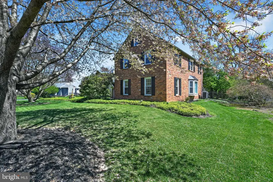 2953 Parkview Ln, Allentown, PA 18103 - #2