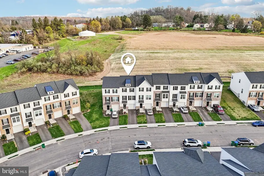 7626 Clayton Ave, Coopersburg, PA 18036 - #2