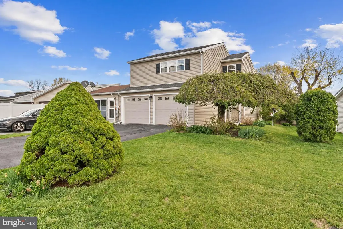 84 Covington Pl, Catasauqua, PA 18032 - #1