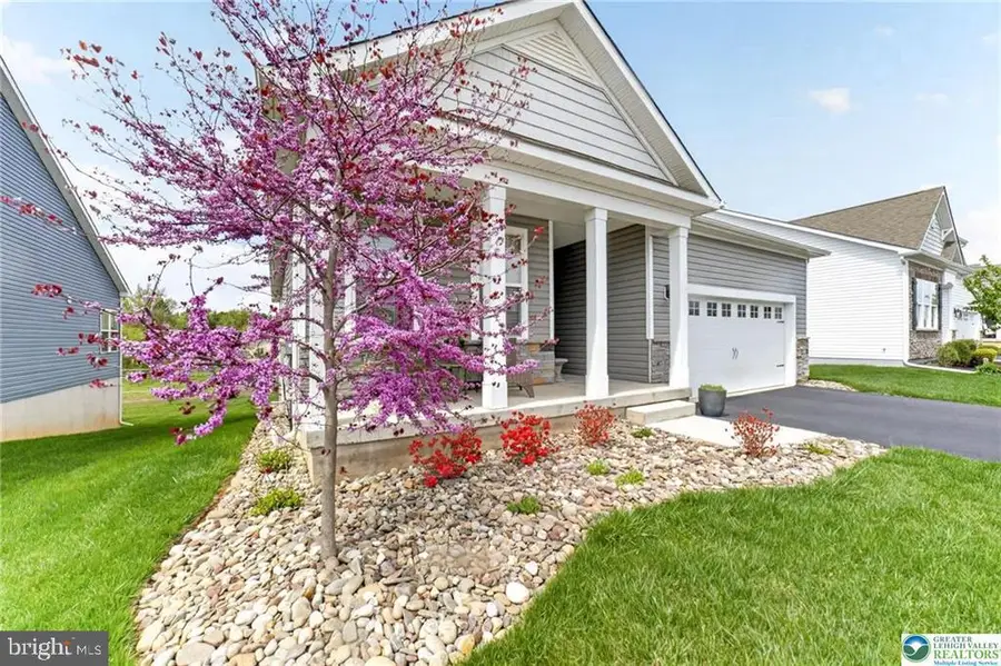 8035 Keystone Dr, Trexlertown, PA 18031 - #2