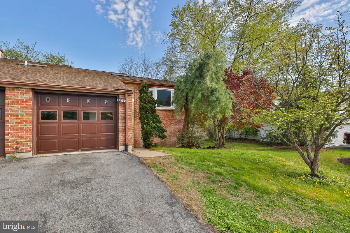 8332 Willow Run, Fogelsville, PA 18051 - #1