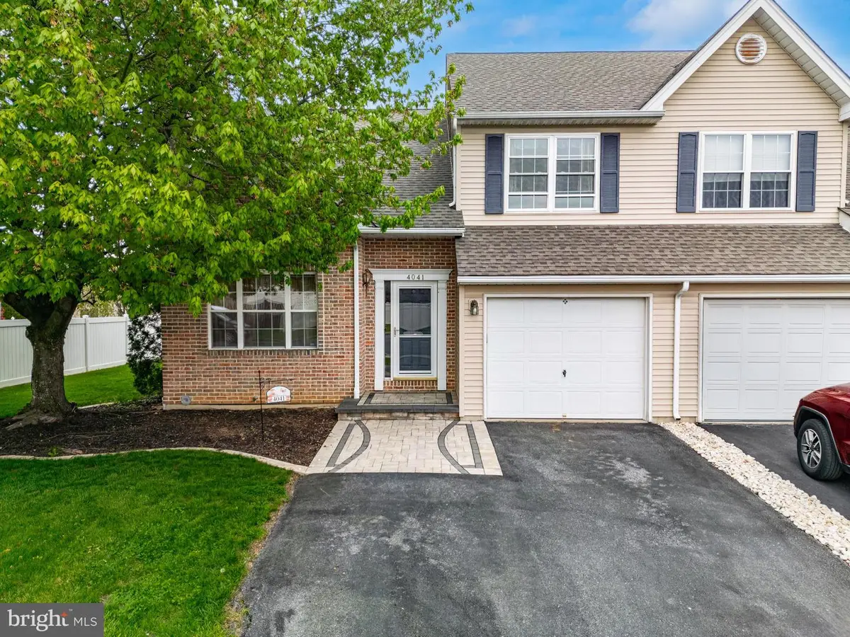 4041 Appleseed Dr, Coplay, PA 18037 - #1