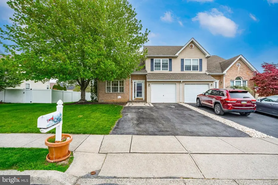 4041 Appleseed Dr, Coplay, PA 18037 - #2