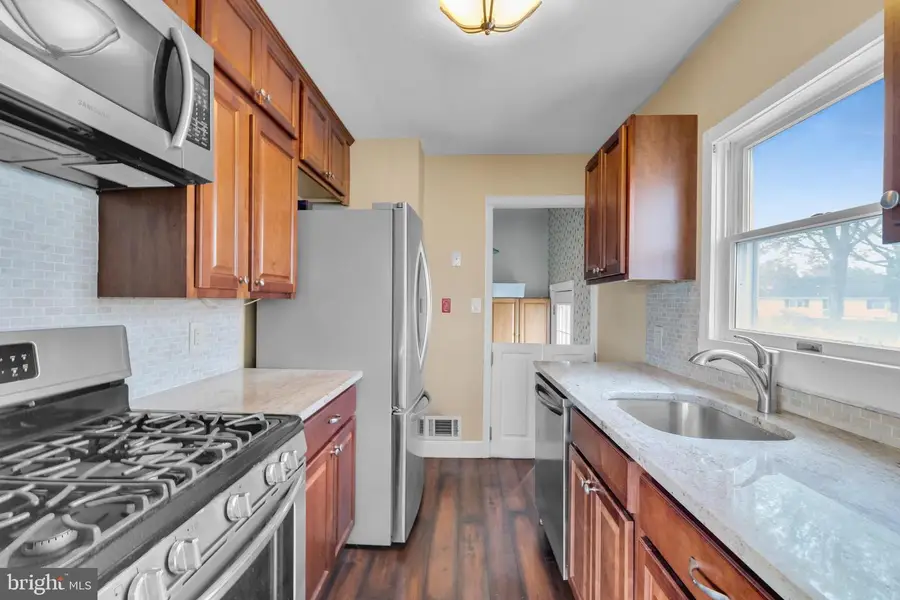 1534 Eastwood Dr, Bethlehem, PA 18018 - #2
