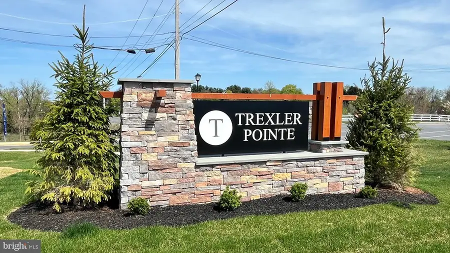 8221 Brodie Court, Breinigsville, PA 18031 - #3