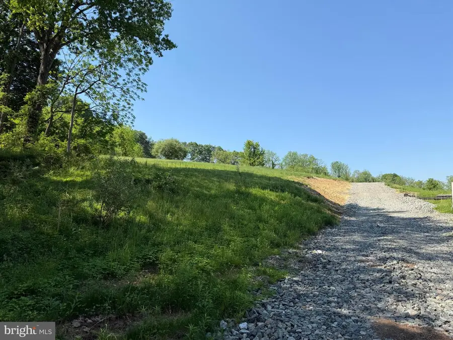 6596 Chestnut Hill Church Rd, Coopersburg, PA 18036 - #2