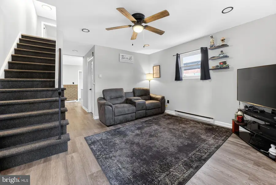 251 Edward Ln, Catasauqua, PA 18032 - #3
