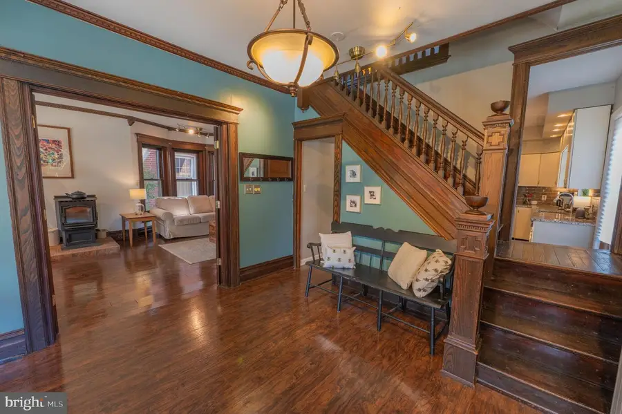 228 N 4th St, Emmaus, PA 18049 - #3