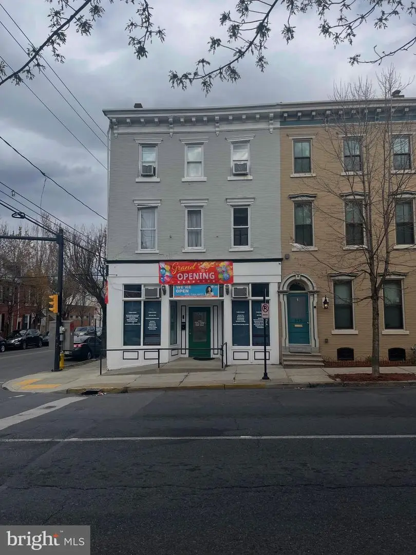 347 N 8th St, Allentown, PA 18102 - #2