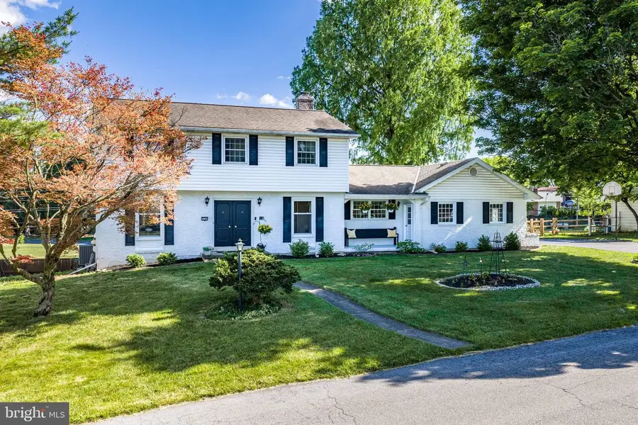 3146 Club Dr, Allentown, PA 18103 - #3