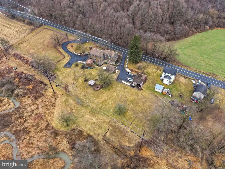 8849 Kistler Valley Rd, Kempton, PA 19529 - #2