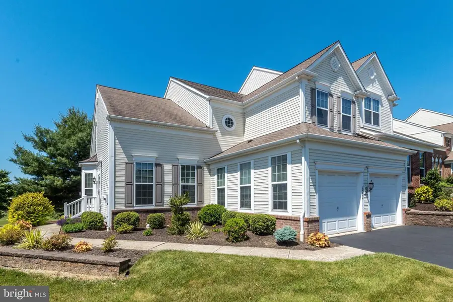 1824 Emerald Dr, Orefield, PA 18069 - #2