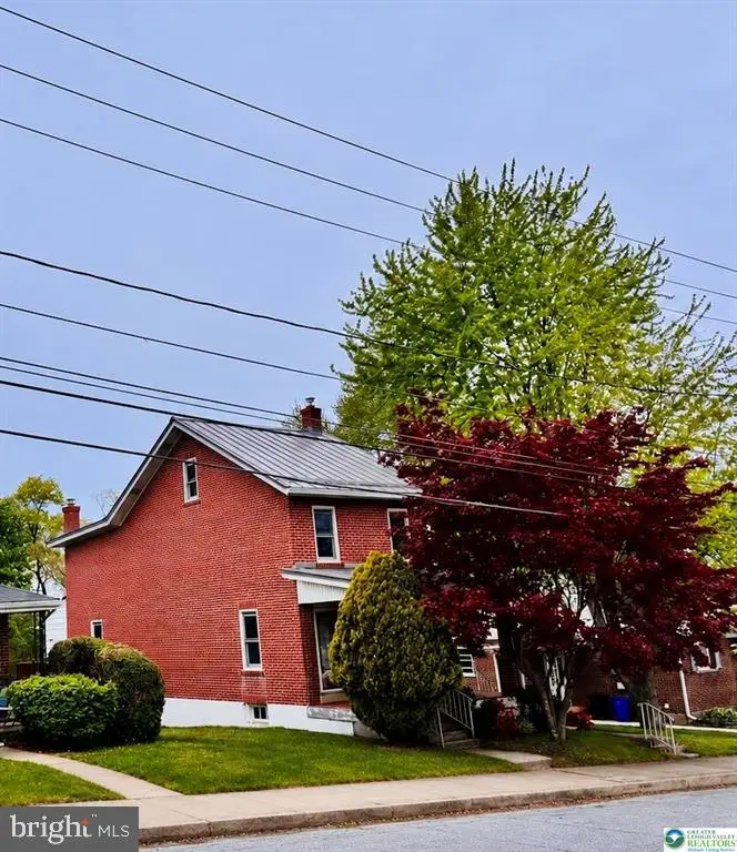414 S 6th St, Emmaus, PA 18049 - #1