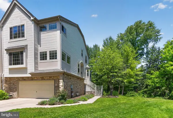 4073 Waterford Drive, CENTER VALLEY, PA 18034