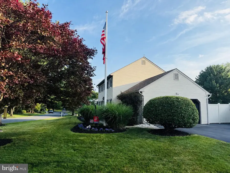 134 Aspen Dr, Allentown, PA 18104 - #2