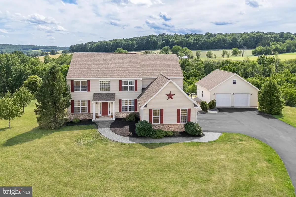 2912 Silver Creek Cir, Kutztown, PA 19530 - #1