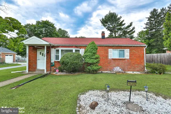 944 N Broad St, ALLENTOWN, PA 18104
