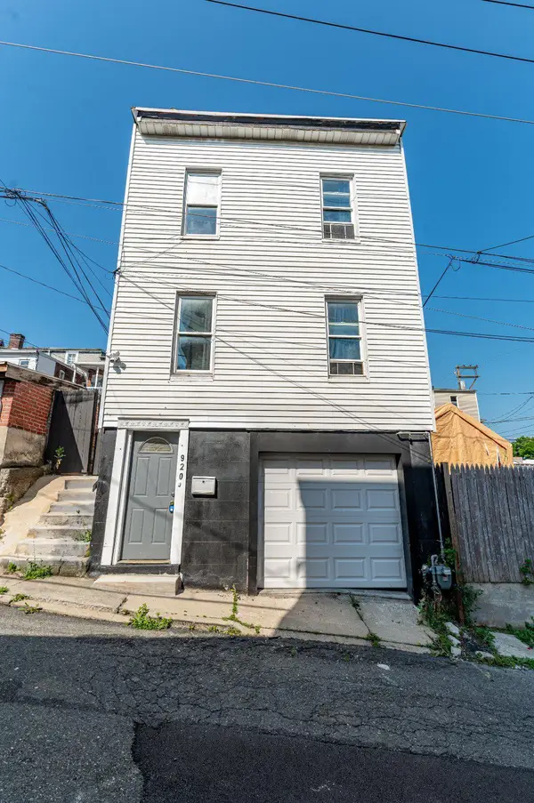 920 N Fair St, ALLENTOWN, PA 18102