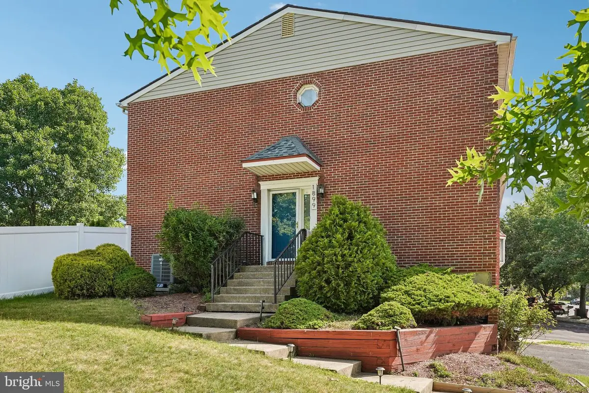1899 Georgia Dr, Whitehall, PA 18052 - #1