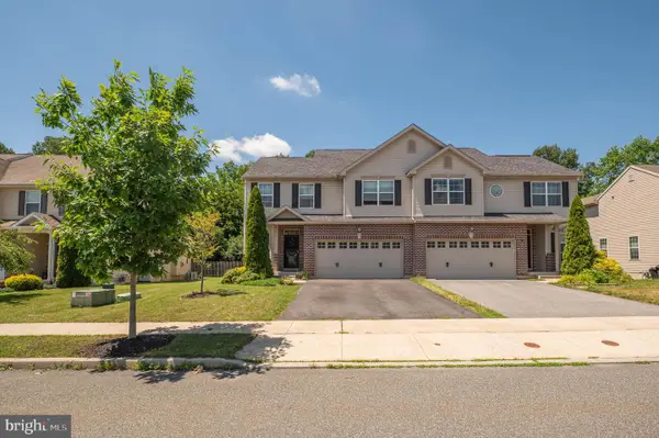 466 Racite Rd, ALBURTIS, PA 18011